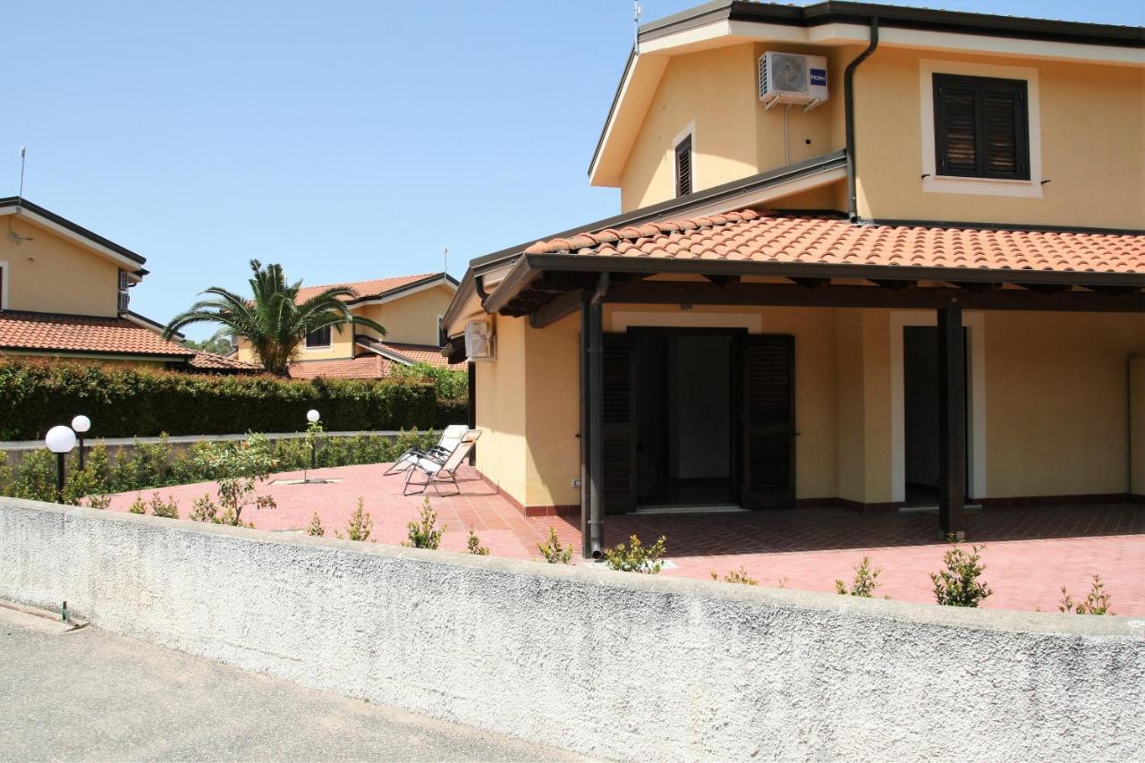 Portoada Park Villas Pizzo  Exterior photo